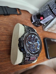 g shock mtg B1000