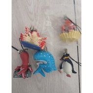 Genuine Capsule Toys Old Goods Ocean House Animals