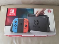 Nintendo Switch 第一代 二手主機 + 原裝配件 (無 SD 卡)