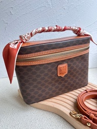 中古包 Vintage Celine 棕花化妝盒子包
