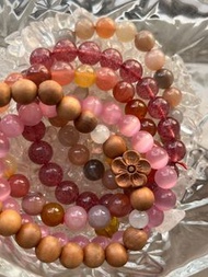 天然水晶手鍊 檀香木鏈 出清！請標明要邊條😊 全要$200！