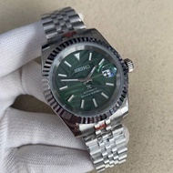 39mm Mechanical Watch Sapphire Glass NH35 Movement Green Luminous Watch