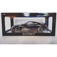Autoart Nissan GTR R35 V-Spec
