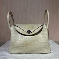 HERMES愛馬仕 Lindy 30 銀扣  冰川白鰐魚皮