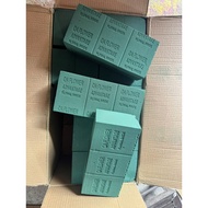 Green foam for arranging fresh flowers, high quality wax flowers - QA foam - Foam for arranging fres