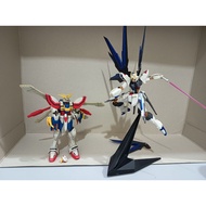 Pre-loved Gundam scale model*assembled*  Gundam set x 3
