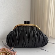 Miumiu 可芙超可愛晚宴包🤍🩷🖤