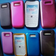 HARD CASE PREMIUM COLORPOLOS NOKIA E63