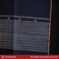 Suri-Suri Ulos Hitam Kain Batak Simalungun