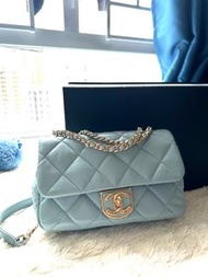 Chanel Classic Flap Mini 20cm