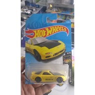 ‘95 Mazda Rx7 yellow