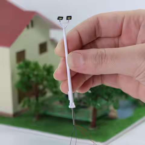 Evemodel 5pcs Model Railway N Scale Plaza Lamppost Two-LEDs 6.7cm 1:160 Playground Street Lights Bri