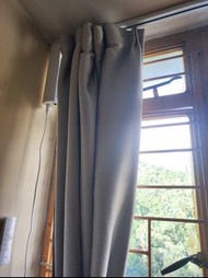 電動窗簾軌道（可連窗簾）
