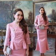 GBK ชุดลูกไม้ ชุดแม่เจ้าภาพ ชุดออกงาน มี3สี รหัส 1001-2