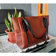 Tot Bag BagWanita Tight Model Stoth Brown L0B4 simple modern fashionable college Bag Pay on Delivery