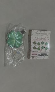 售賣：Sanrio Marron Cream茉莉兔四葉草髮夾盲盒兔媽