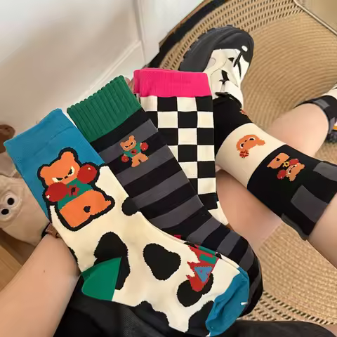 4 pairs of 2025 new black and white checkerboard cotton socks cartoon cute and grumpy bear series in