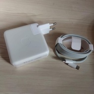 Macbook Magsafe 61W A1718 61Watt Type C to C Charger Adapter Original