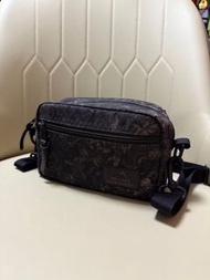 Gregory S Size Shoulder Pouch