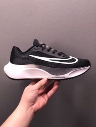 Nike Zoom Fly 5