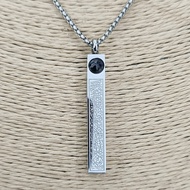KALUNG LIONTIN TITANIUM AYAT KURSI TERLARIS KODE LT08 TERDAPAT DI LIONTIN PERMATA NYA POTO KABAH