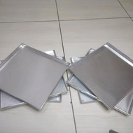 6 Dry cake pans Size 24x27