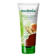 Ayurvedic Deep Cleansing Face Wash With Besan & Honey 100ml - Medimix