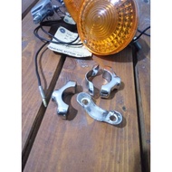 Front Turn Signal Bracket DTb Yamaha DT100b Clam Riting Hanging Handlebar Trail Yamaha Enduro DT100 