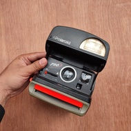 Kamera Polaroid 790