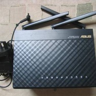 ASUS Wireless-AC1900 Dual Band Gigibi...