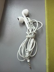 Apple EarPods