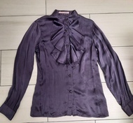 Kent &amp; Curwen 紫色 shirt (100% silk), 連一條 scarf, Size 2/ 165, button 很特色，最適合返工穿著。
