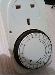 Defender 24小時機械式定時器插座