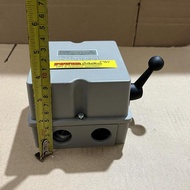 OHM SCALE FUHRER WISENHEIMER 32A 4POLE/