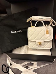 Chanel Square Flap Bag with handle  小號豆腐/郵差包