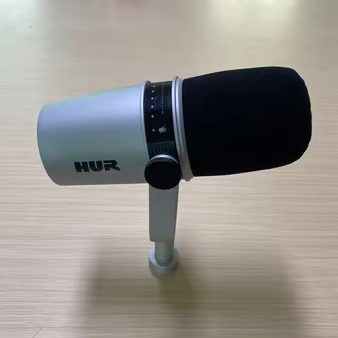 MV7 mv7+ Dynamic Podcast Microphone Smartphone Computer Live Wired Mic for Podcasting Recording Live