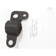 BUSHING LOWER ARM BIG AND BRACKET COROLLA AE101 48075-12031