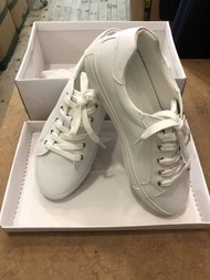 男裝白色波鞋/白色皮鞋/白色平底鞋/白色便服鞋