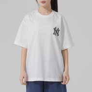 MLB | MLB Denimlike เสื้อยืดคอกลมแขนสั้นระบายอากาศได้ดี แฟชั่นลำลองสำหรับทั้งชายและหญิง สไตล์ฤดูร้อน