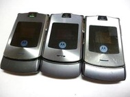 ☆手機寶藏點☆Motorola V3i 《全新旅充+電池》可插記憶卡 功能正常 限用亞太電信4G卡