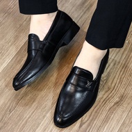 Giày tây nam công sở quảng châu siêu đẹpGiày tây nam đế mềm có khâu thiết kế đơn giản lịch sự dễ phố