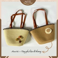 Beach bag (beach straw hat) with cute accessories