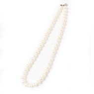 สร้อยคอ TIFFANY & Co. สภาพเยี่ยม ประดับไข่มุกน้ำจืด ทองคำขาว AG925 ตัวเรือนสีเงิน ความยาว 47 ซม. พร้