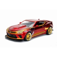 Jada - Chevy Camaro SS 2016 with Iron Man Figure 1:24 Scale
