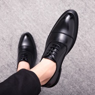 Black leather shoes formal shoes oxford shoes office shoes Wedding shoes Leather for man kasut kulit lelaki leather shoe kasut formal lelaki kasut kulit lelaki original kasut kulit hitam lelaki formal shoes kasut hitam lelaki kasut kerja lelaki