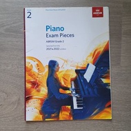 Abrsm Paino exam grade 2:  2021-2022  如圖所示，正使用痕跡，有紅色&蓝色筆迹，但不影響使用。天水圍天秀站交收/自付郵