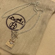 法國奢侈品牌Hermès愛馬仕Amulettes Kelly包包吊墜時尚百搭項鍊 代購非預購