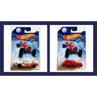Hot Wheels - Holiday Hot Rods - '70 Dodge Charger RT White & Volkswagen Golf Red (22B)