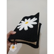 Knot and co. | Book cover | Novel cover | Knitted book sleeve | Bible sleeee | Qur'an sleeve daisy f
