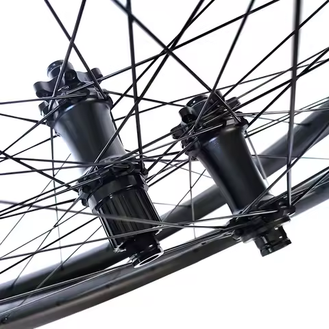 Light 29er MTB XC 38mm wide hookless 23mm deep symmetric carbon wheelset Guster M330 36T 6 bolt TB20